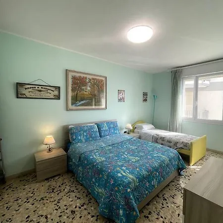 - Lovely And Spacious Sea View Flat Appartamento Lido di Jesolo
